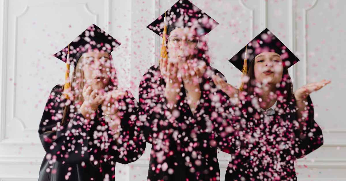 Graduation Caps, Gowns & Suits: Your Alteration Checklist